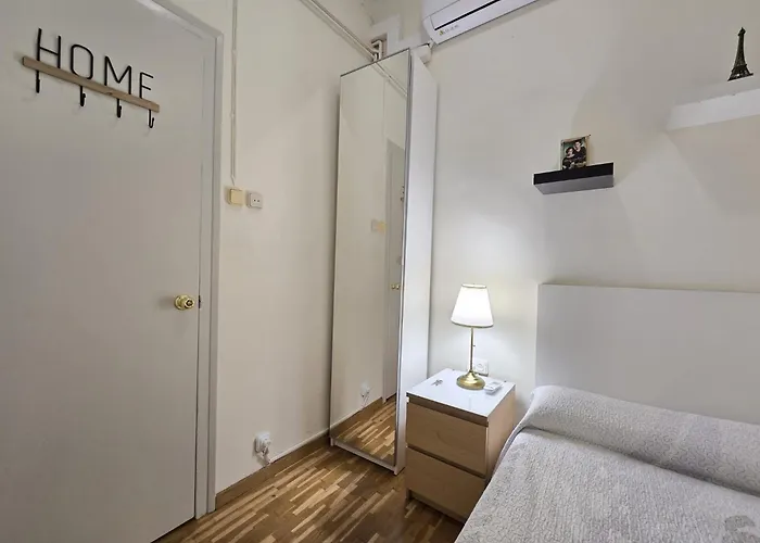 Aribau Bed & Breakfast *