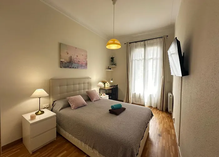 Aribau Bed & Breakfast *