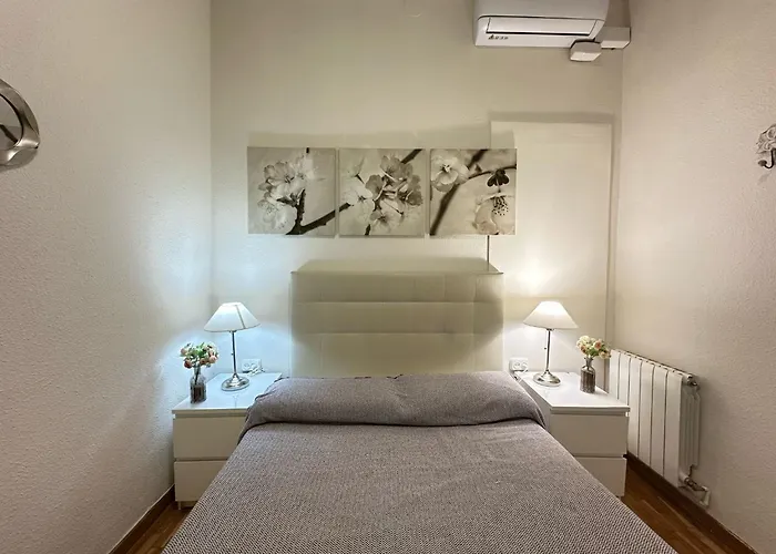 Aribau Bed & Breakfast