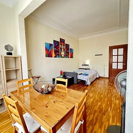 Bed and breakfast Aribau *